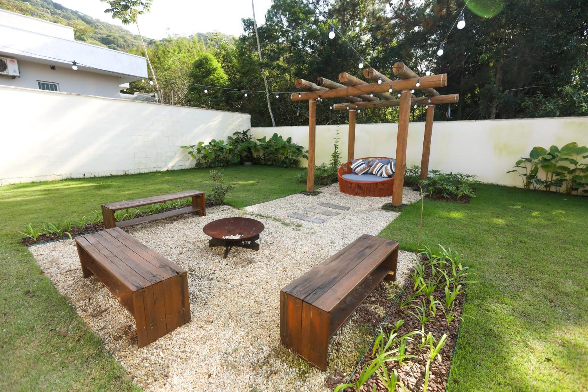 RECANTO NOVÍSSIMO em BC na Praia do Estaleiro Balneario Camboriu Exterior foto